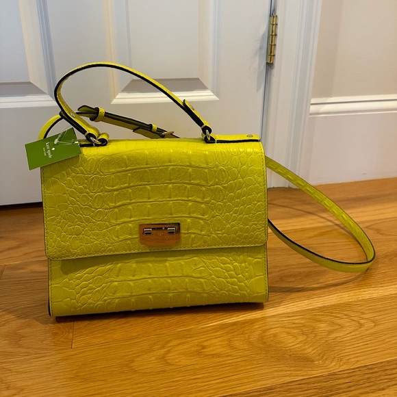NWT Kate spade green purse 💚 - Picture 1 of 5